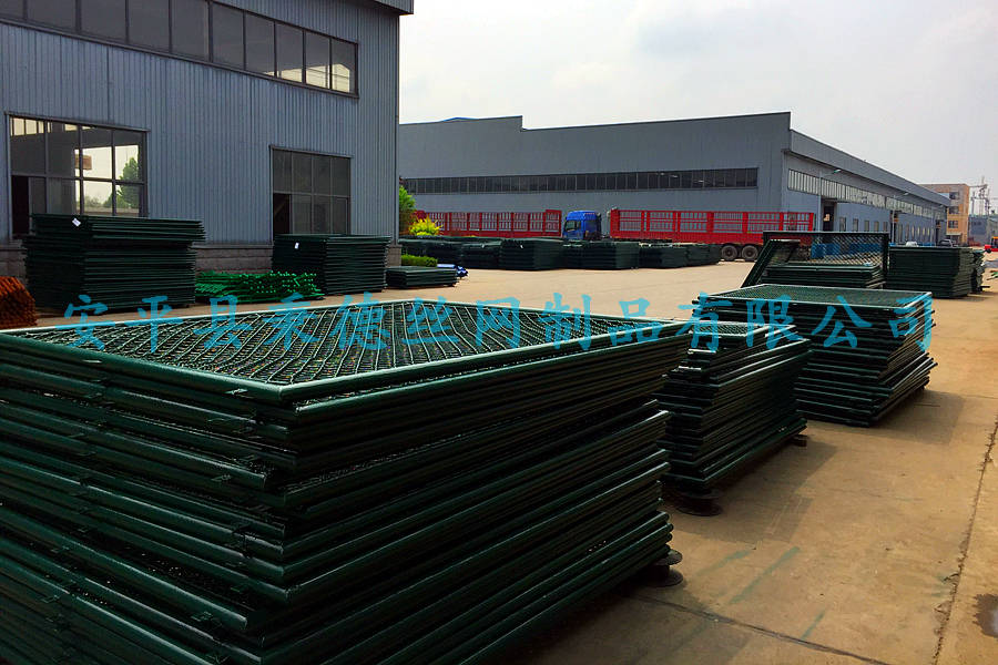 天津高架橋橋下勾花網圍網項目 天津高架橋橋下勾花網圍網項目